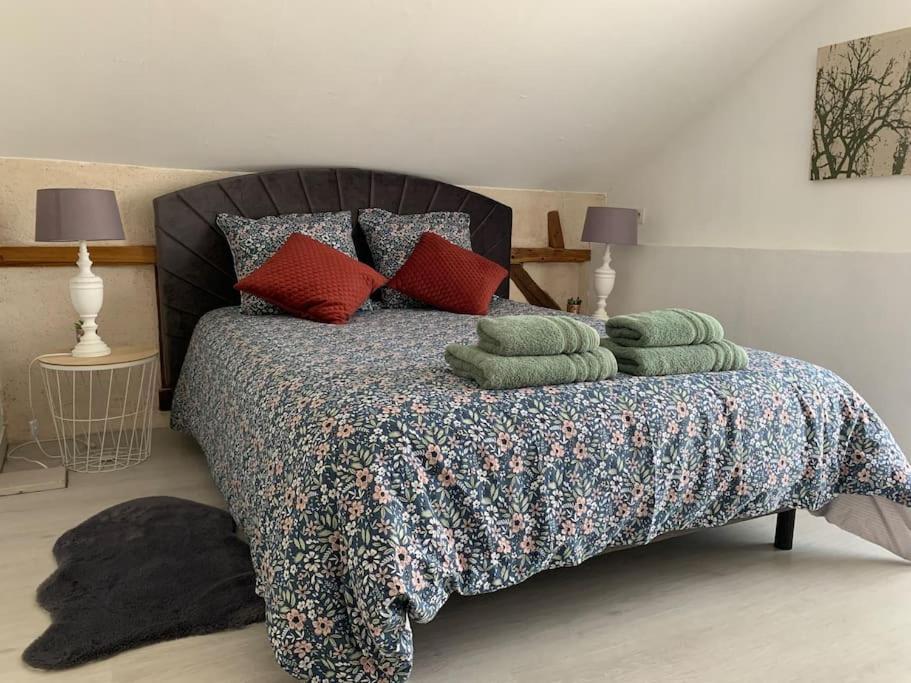Villa La Parencelle Proche Boulerie Jump, Pec, Circuit à Yvré-lʼÉvêque Extérieur photo